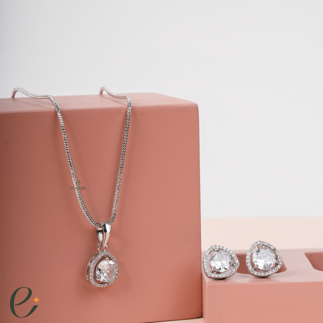 Solitaire Diamond Chain With Free Earrings