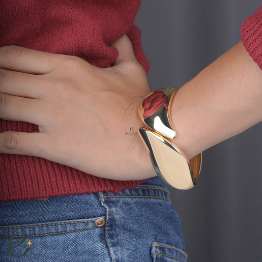 Twilight Gold Bracelet