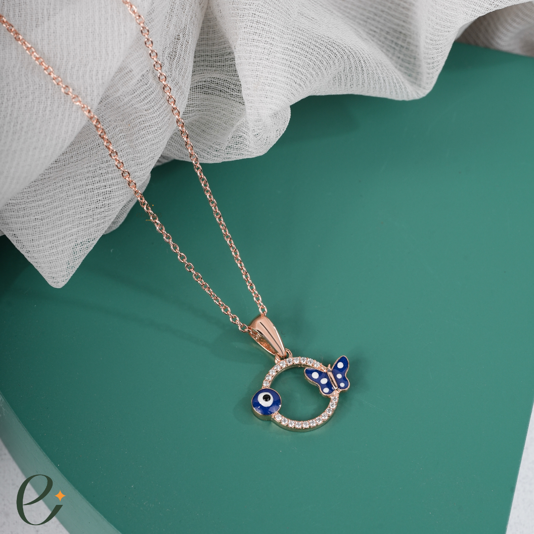 chain pendant set