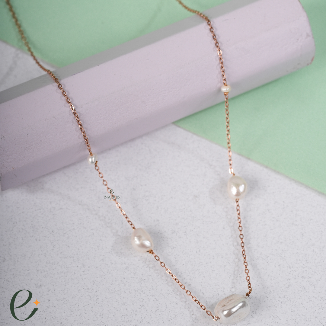 Moonlight Pear Chain