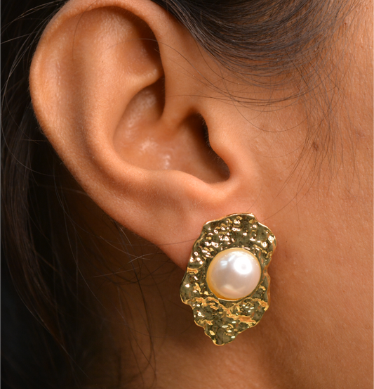 Pearl and Gold Bar Earrings - Engage Jewels