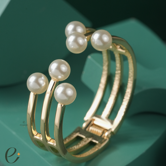 Pearl Gold Bracelet