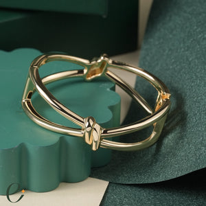 Knot Gold Bracelet